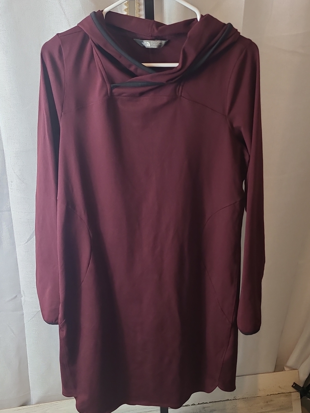 North Face Empower Dress Hooded Size Large